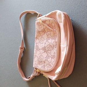 Urban expression purse